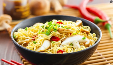 一包泡面，怎樣吃才能健康又滿足？